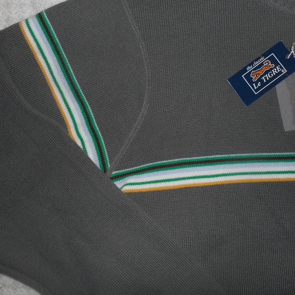 *Vintage Le Tigre Sweater - Picture 4 of 6